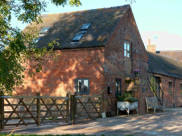 2 Bedroom Barn Conversion To Rent In Woore, Crewe, CW3