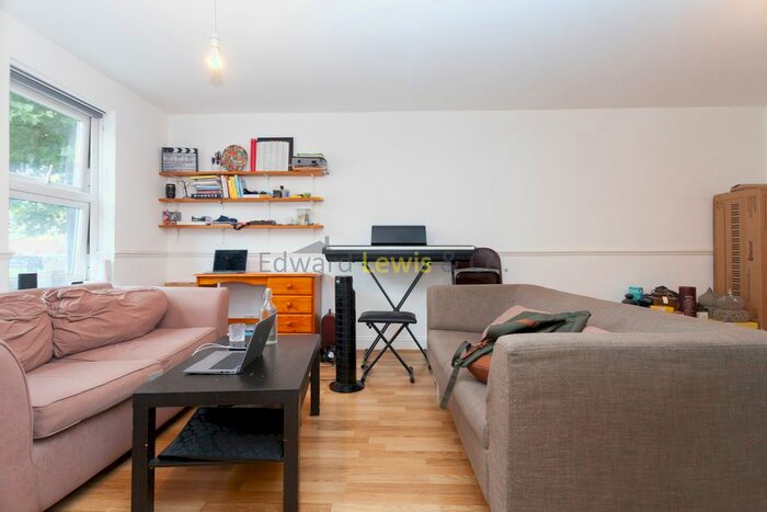 1 Bedroom Flat To Rent In Bethnal Green Road, London, E2