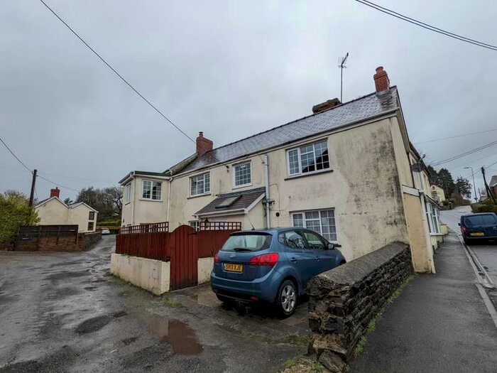 3 Bedroom House To Rent In Ostrey Hill, St Clears, Carmarthenshire, SA33