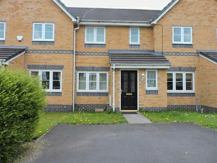 3 Bedroom Mews To Rent In Sims Close, Ramsbottom, Bury, BL0