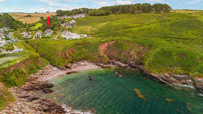 3 Bedroom Detached House For Sale In Marine Drive West, Heybrook Bay, Plymouth, PL9