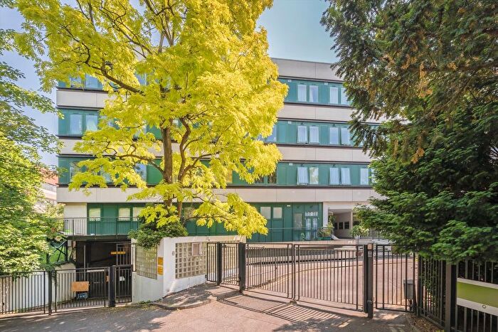 2 Bedroom Flat To Rent In Brunswick Road, Ealing, W5