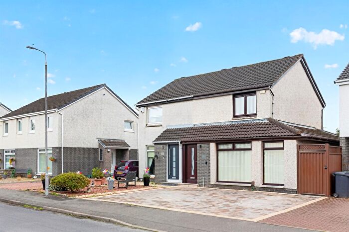 2 Bedroom Semi-Detached House For Sale In Morriston Crescent, Renfrew, PA4