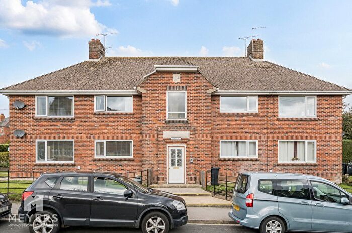 2 Bedroom Flat For Sale In Dagmar Road, Dorchester, DT1