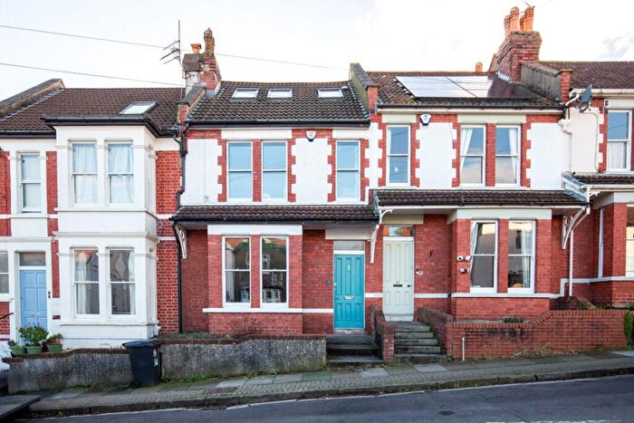 4 Bedroom Terraced House For Sale In Cairns Road, Bristol, BS6