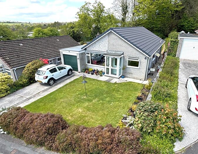 3 Bedroom Bungalow For Sale In Alder Road, Tavistock, PL19