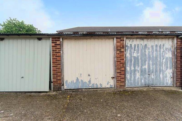 Garage / Parking To Rent In Rydal Way, South Ruislip, HA4