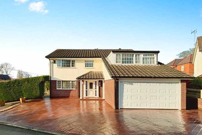 4 Bedroom Detached House For Sale In Vicarage Close, Guilden Sutton, Chester, Cheshire, CH3