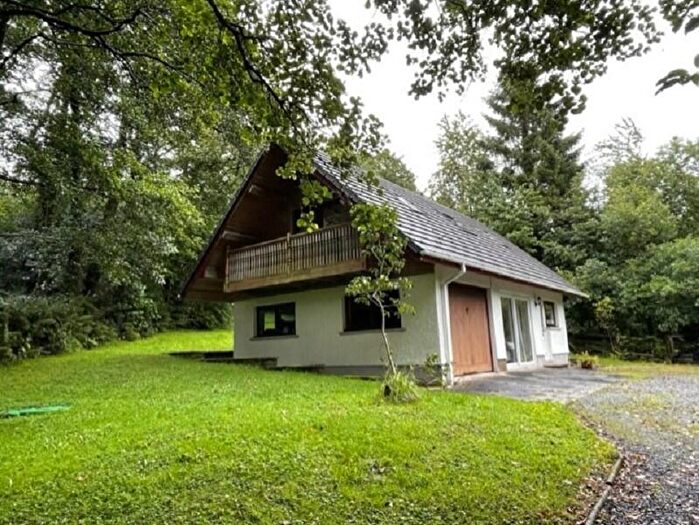 2 Bedroom Smallholding For Sale In Talley, Llandeilo, Carmarthenshire., SA19