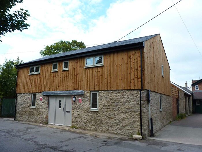 2 Bedroom Flat To Rent In Backway Road, Bicester, OX26