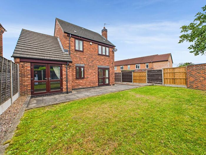 4 Bedroom Detached House To Rent In Foxglove Road, Leicester, LE5