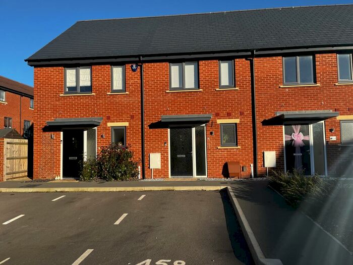 2 Bedroom Terraced House For Sale In Blunden Drive, Folkestone, CT20