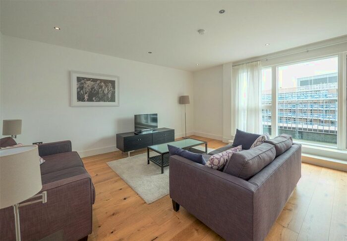 2 Bedroom Flat To Rent In Brandfield Street, Edinburgh, EH3