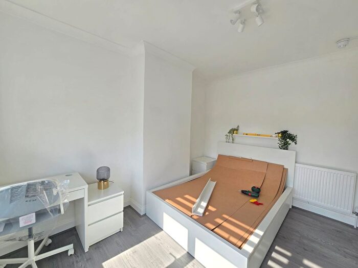 1 Bedroom Terraced House To Rent In Danehurst Gardens, Redbridge, London, IG4