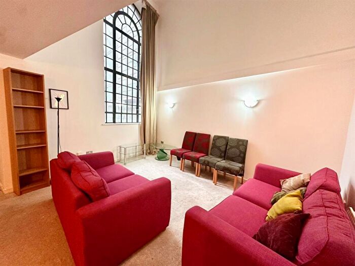 2 Bedroom Apartment To Rent In Hatton Garden, Liverpool, L3