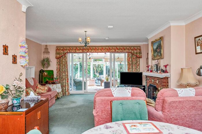 2 Bedroom Chalet For Sale In Orchard Gate, Melbourn, SG8