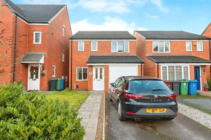 3 Bedroom Detached House For Sale In Elton Fold Chase, Bury, Greater Manchester, BL8