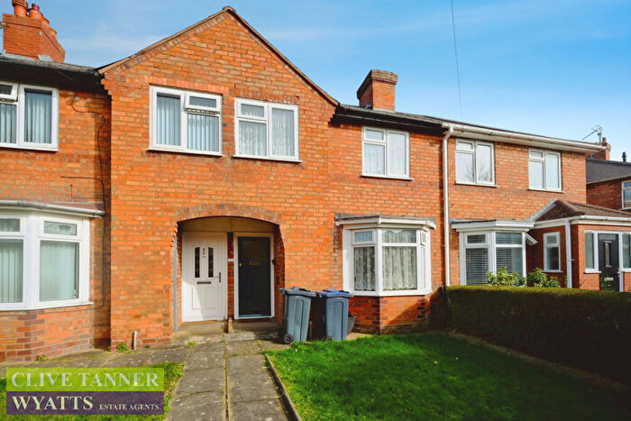 3 Bedroom Terraced House For Sale In Arkley Road, Hall Green, Birmingham, West Midlands, B28