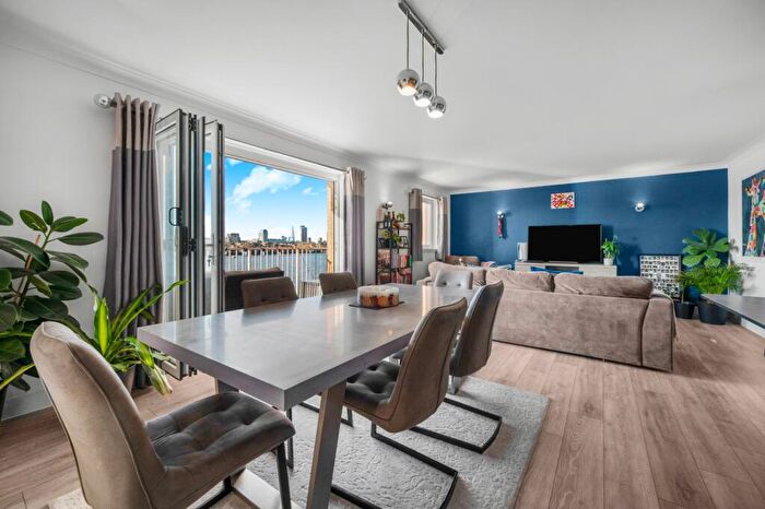 2 Bedroom Maisonette For Sale In Poseidon Court, Homer Drive, E14