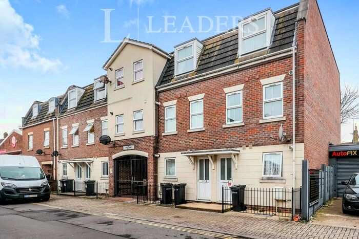 1 Bedroom Flat To Rent In Claremont Road, Portsmouth, PO1