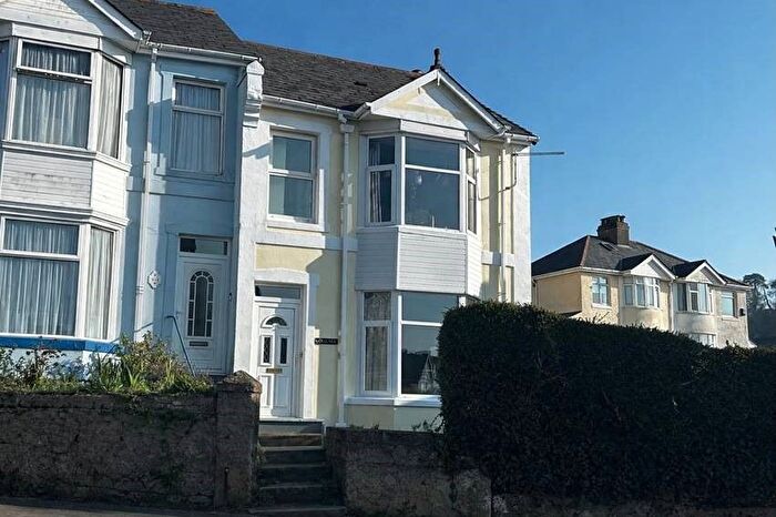 4 Bedroom Semi-Detached House For Sale In Ellacombe Church Road, Ellacombe, Torquay, TQ1
