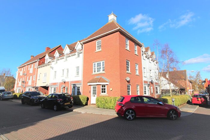 2 Bedroom Apartment To Rent In Burnell Gate, Chelmsford, CM1