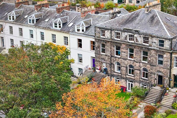 3 Bedroom Flat For Sale In , Marshall Place, Perth, PH2