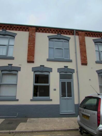 2 Bedroom Terraced House To Rent In Somerset Street, Northampton, NN1