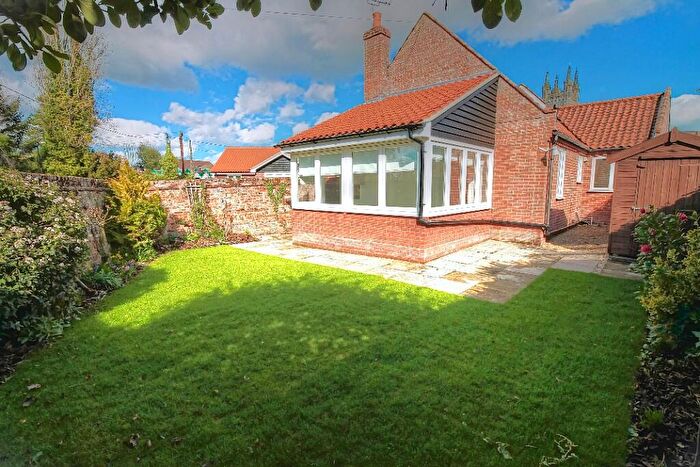 2 Bedroom Detached Bungalow To Rent In Castle Orchard, Bungay, Suffolk, NR35