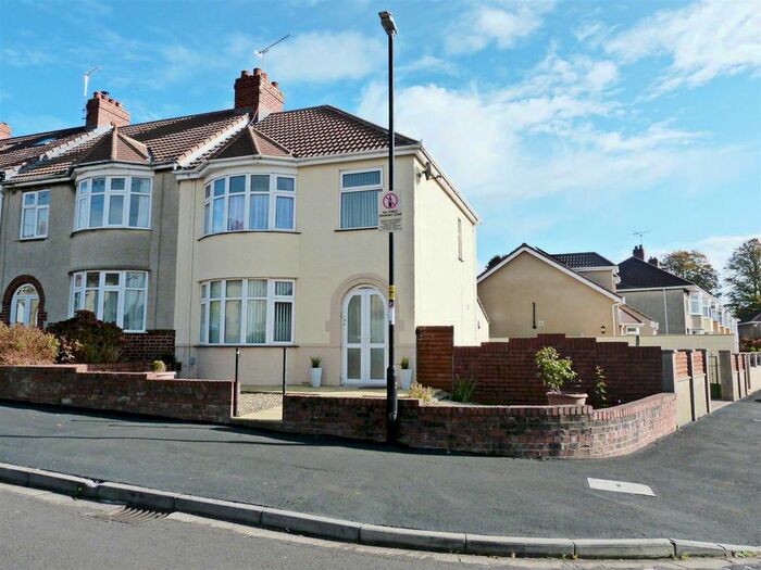 3 Bedroom End Of Terrace House To Rent In Stoneleigh Road, Knowle, Bristol, BS4