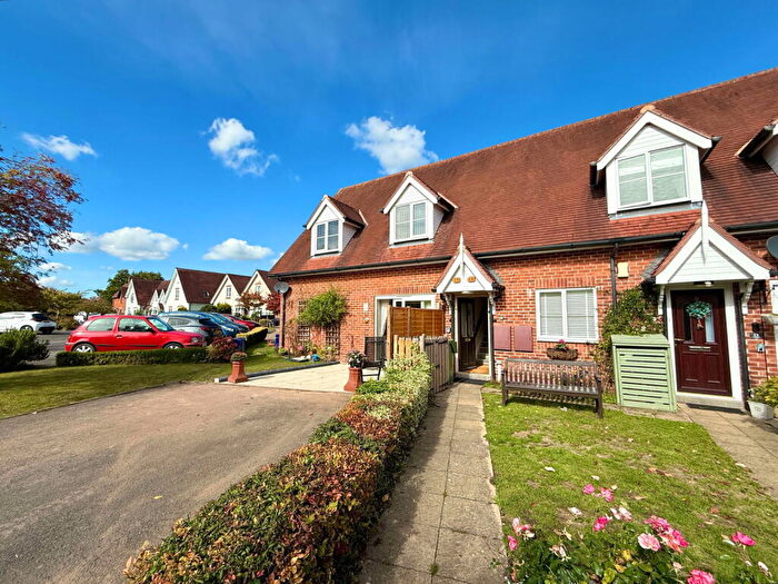 2 Bedroom Flat For Sale In Silvermead Court, Silver Street, Wythall, B47