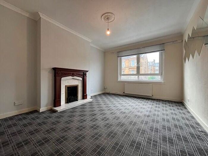 2 Bedroom Flat To Rent In Ardgowan Street, Greenock, PA16