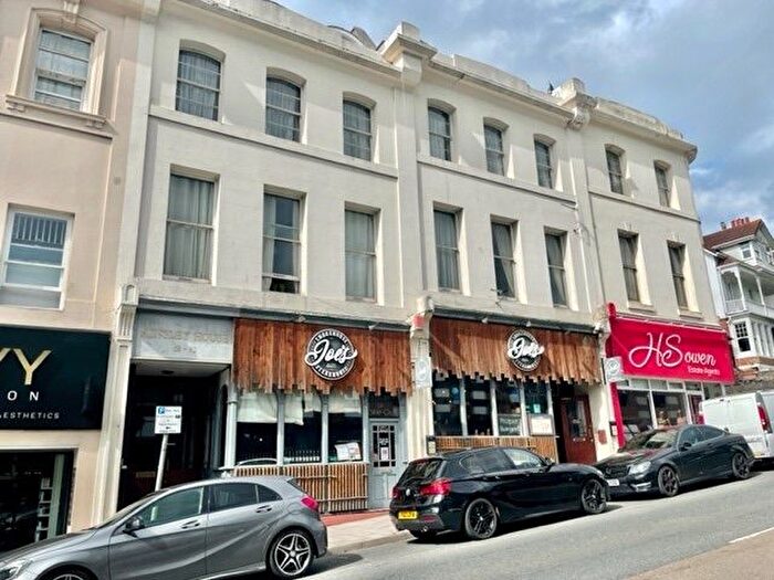 1 Bedroom Flat To Rent In Ainsley House, Torwood Street, Torquay, TQ1