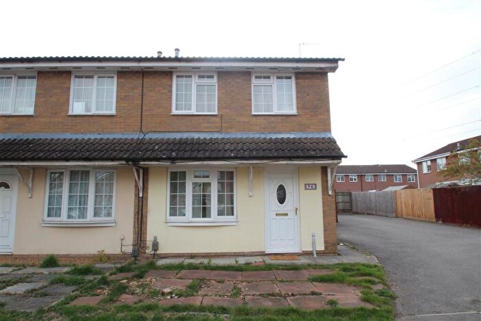 3 Bedroom House To Rent In Cyclamen Place, Aylesbury, HP21