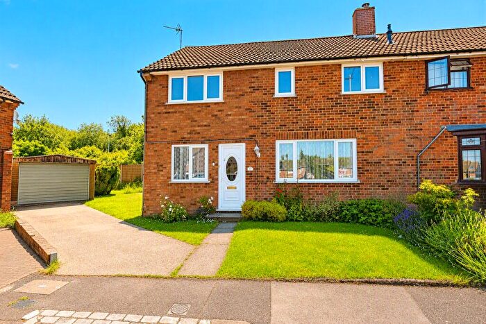 4 Bedroom Semi-Detached House For Sale In Jeans Way, Dunstable, Bedfordshire, LU5