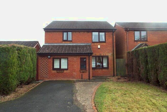3 Bedroom Property To Rent In Millcroft Way, Rugeley, WS15