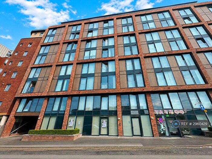 2 Bedroom Flat To Rent In Victoria House, Leeds, LS7