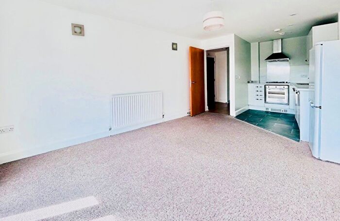 2 Bedroom Flat To Rent In Grand Parade, Brighton, BN2