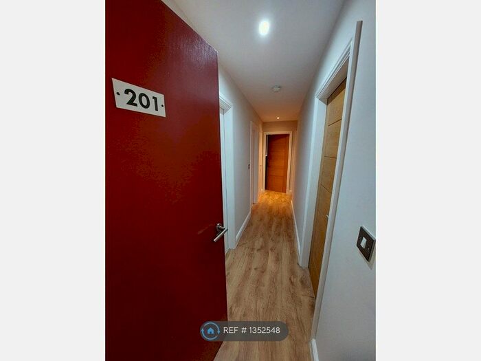 3 Bedroom Flat To Rent In Citrus House, Liverpool, L2