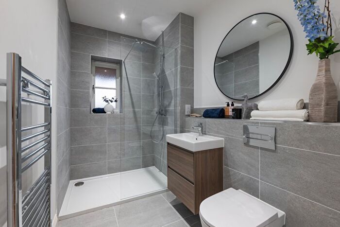 2 Bedroom Bungalow For Sale In Benfield Close, Northend, Southam, CV47