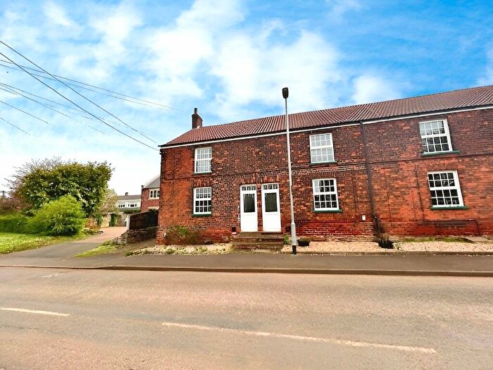 3 Bedroom Terraced House To Rent In Normanby Road, Thealby, Scunthorpe, Lincolnshire, DN15