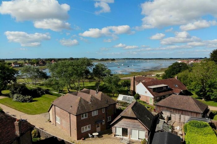 4 Bedroom Detached House To Rent In Harbour Road, Bosham, PO18