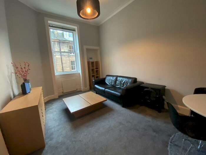 1 Bedroom Flat To Rent In Grange Loan, Edinburgh, EH9