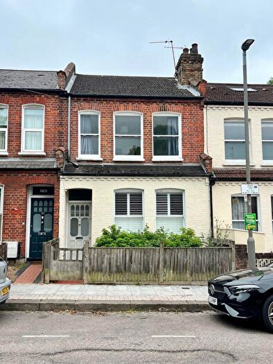 2 Bedroom Terraced House For Sale In Ravenslea Road, London, SW12