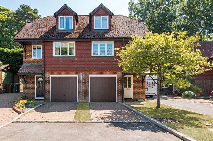 2 Bedroom Semi Detached House For Sale In Send, Surrey, GU23