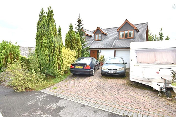 4 Bedroom Detached House For Sale In Green Meadow, New Inn, SA39