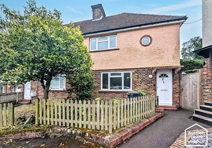 3 Bedroom End Of Terrace House For Sale In Pine View, Platt, Sevenoaks, Kent, TN15