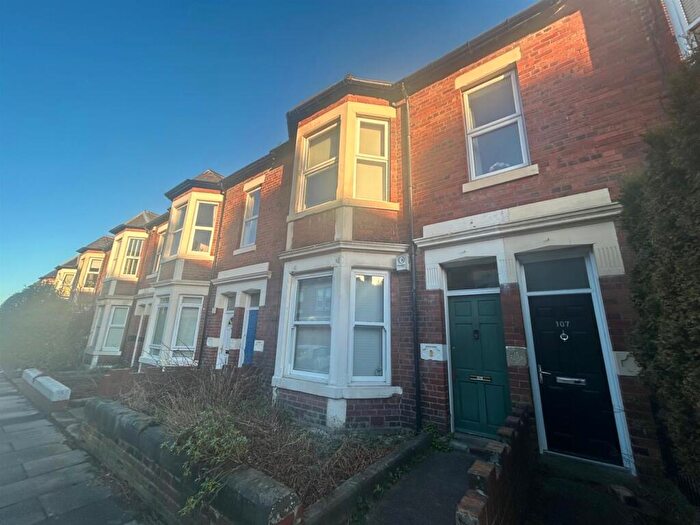 2 Bedroom Flat To Rent In Sandringham Road, South Gosforth, Newcastle Upon Tyne, NE3
