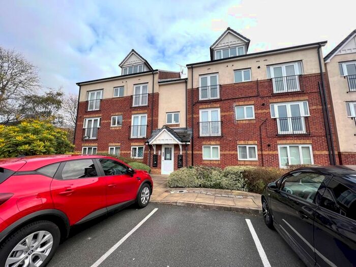 2 Bedroom Flat To Rent In Pinhigh Place, Salford, M6