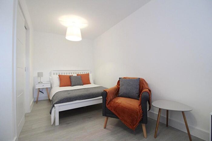 Apartment To Rent In Reading Road, Pangbourne, RG8